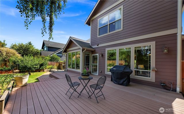 3217 Locust Avenue, Bellingham, WA 98225