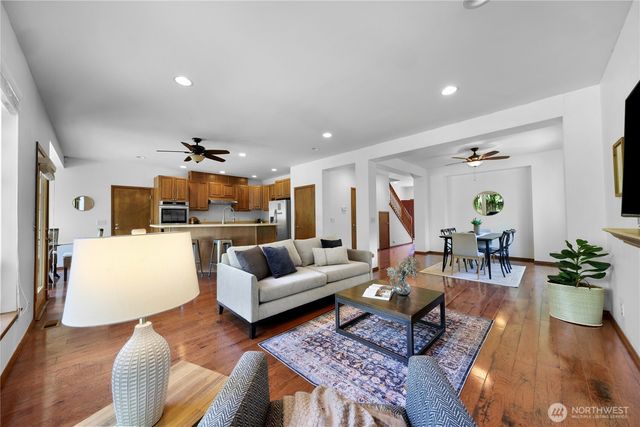 3217 Locust Avenue, Bellingham, WA 98225