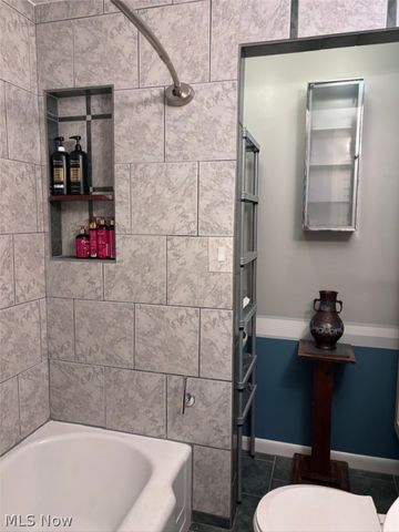 1171 Genesee Avenue, Cleveland, OH 44124