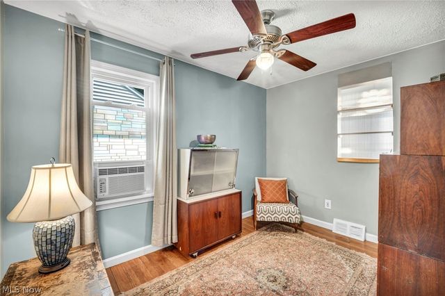 1171 Genesee Avenue, Cleveland, OH 44124