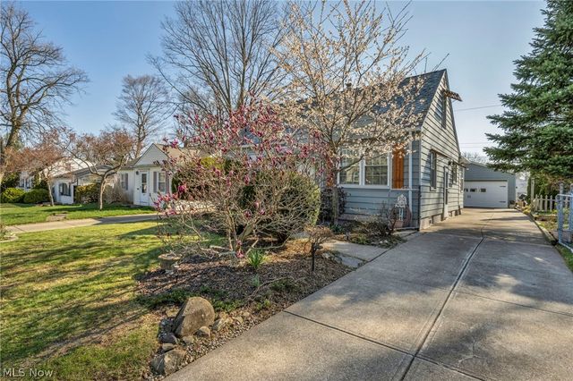 1171 Genesee Avenue, Cleveland, OH 44124