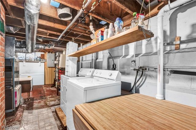 1171 Genesee Avenue, Cleveland, OH 44124