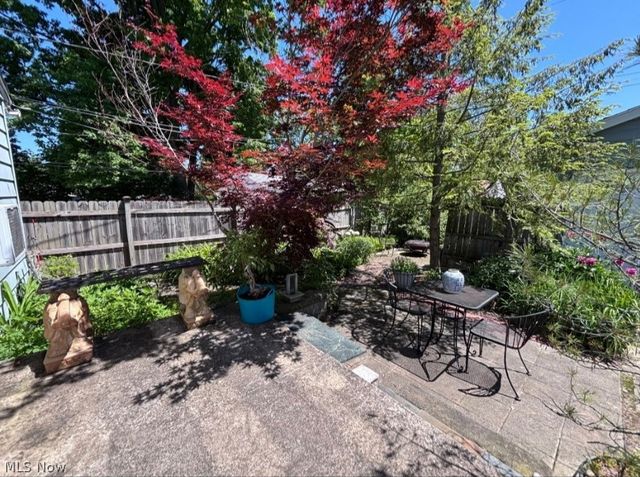 1171 Genesee Avenue, Cleveland, OH 44124