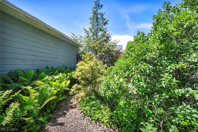 1171 Genesee Avenue, Cleveland, OH 44124
