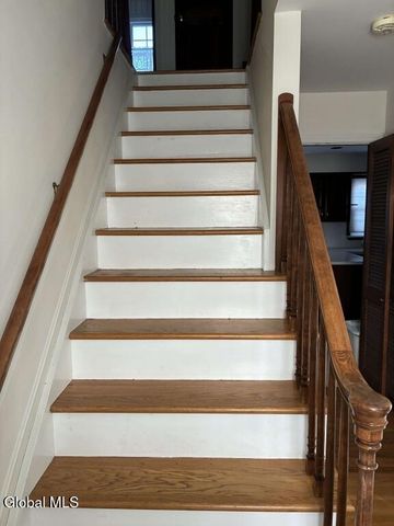 2135 Morrow Avenue, Niskayuna, NY 12309