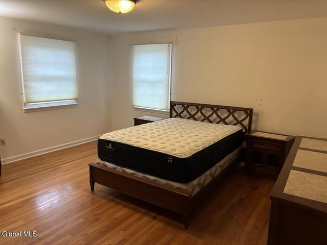 2135 Morrow Avenue, Niskayuna, NY 12309