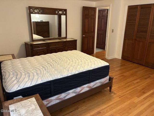 2135 Morrow Avenue, Niskayuna, NY 12309