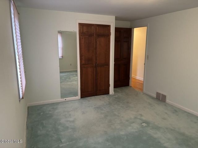 2135 Morrow Avenue, Niskayuna, NY 12309