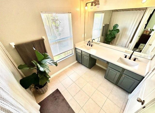 8488 SANDY BEACH STREET, Tampa, FL 33634