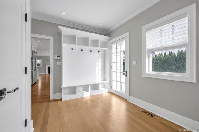 36 Fenimore Avenue, Garden City, NY 11530