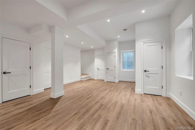 36 Fenimore Avenue, Garden City, NY 11530