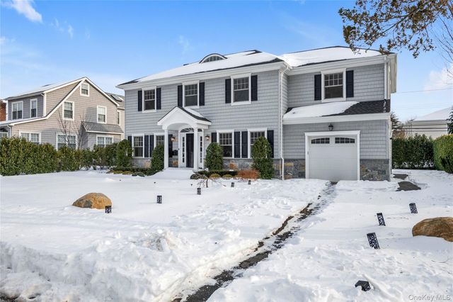 36 Fenimore Avenue, Garden City, NY 11530