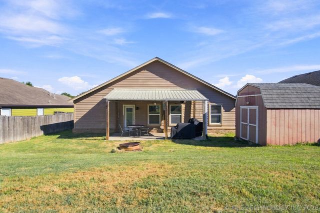 27172 E 123rd Place S, Coweta, OK 74429