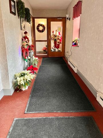 8 Nahant Pl 202, Lynn, MA 01902