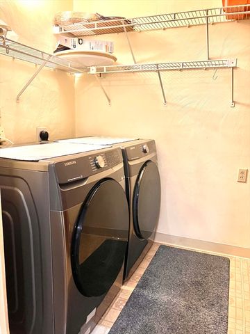 8 Nahant Pl 202, Lynn, MA 01902