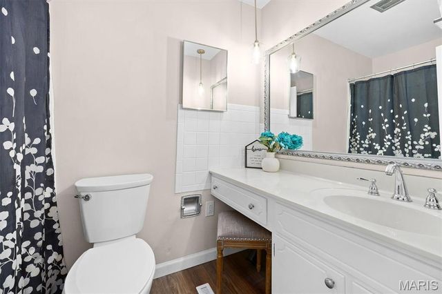 421 Stone River Road, Belleville, IL 62221