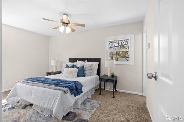 421 Stone River Road, Belleville, IL 62221