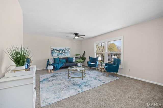 421 Stone River Road, Belleville, IL 62221