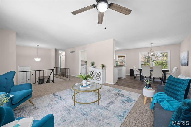 421 Stone River Road, Belleville, IL 62221