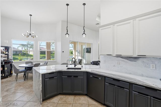 9685 Cobalt Cove CIR, Naples, FL 34120