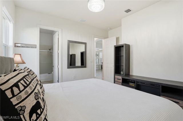 9685 Cobalt Cove CIR, Naples, FL 34120