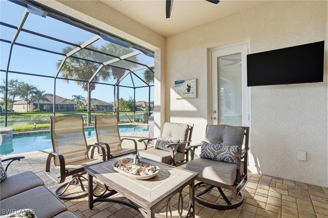 9685 Cobalt Cove CIR, Naples, FL 34120