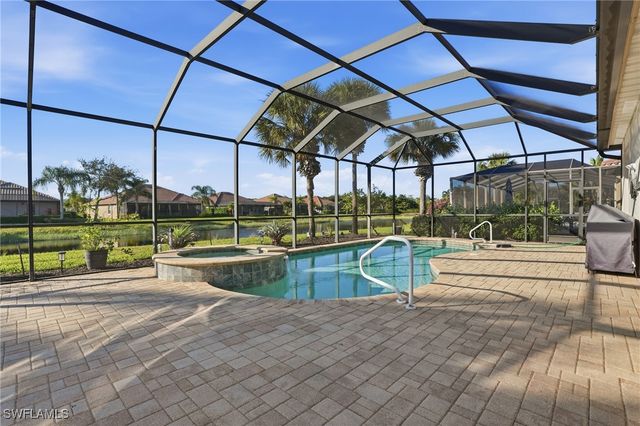 9685 Cobalt Cove CIR, Naples, FL 34120