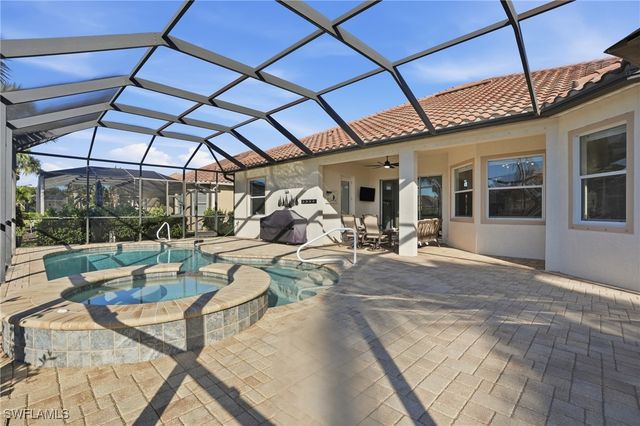9685 Cobalt Cove CIR, Naples, FL 34120