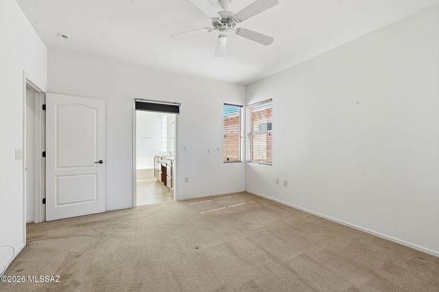 2001 W Amblemorn Drive, Green Valley, AZ 85622