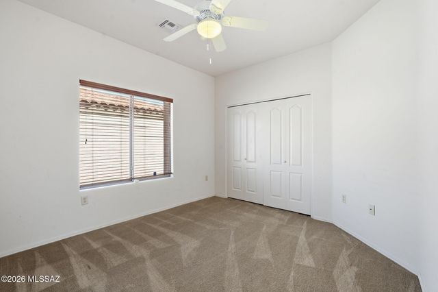 2001 W Amblemorn Drive, Green Valley, AZ 85622