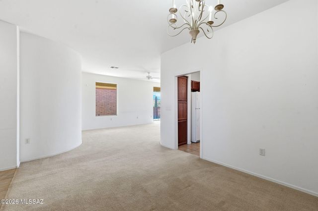 2001 W Amblemorn Drive, Green Valley, AZ 85622