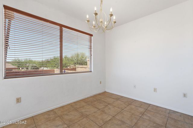 2001 W Amblemorn Drive, Green Valley, AZ 85622