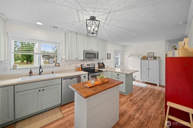 8326 Littlerock Road SW, Olympia, WA 98512