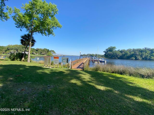 5201 ATLANTIC Boulevard, 224, Jacksonville, FL 32207