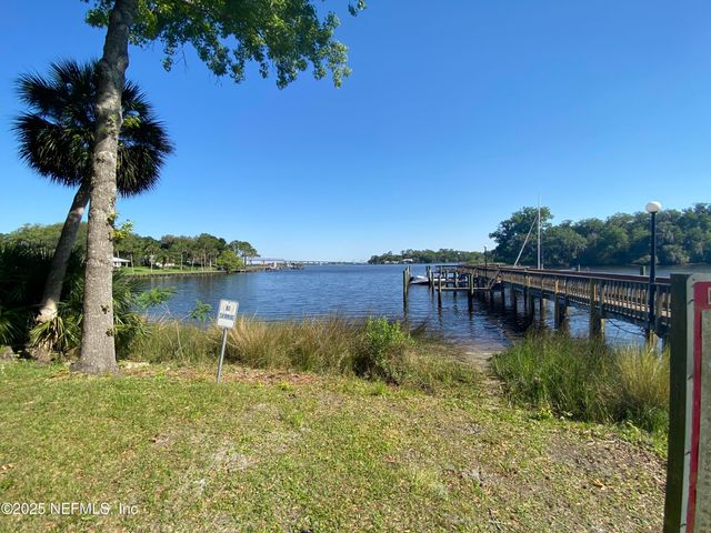 5201 ATLANTIC Boulevard, 224, Jacksonville, FL 32207