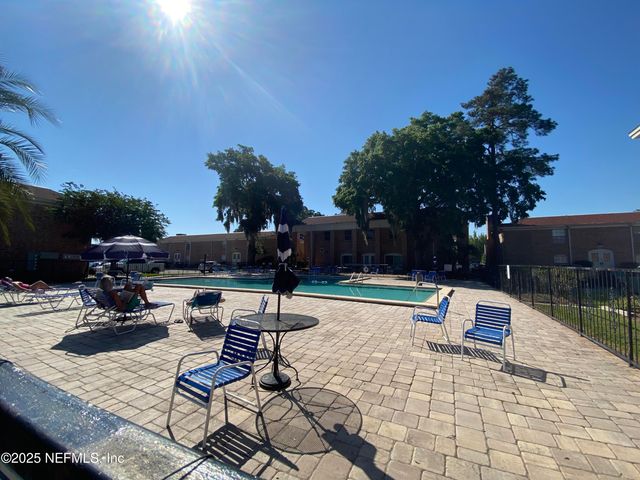 5201 ATLANTIC Boulevard, 224, Jacksonville, FL 32207
