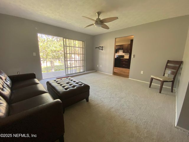5201 ATLANTIC Boulevard, 224, Jacksonville, FL 32207