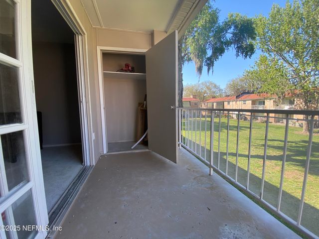 5201 ATLANTIC Boulevard, 224, Jacksonville, FL 32207