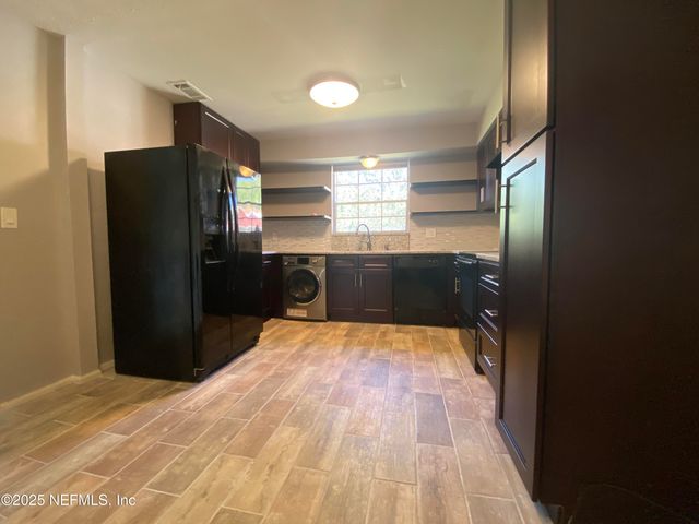 5201 ATLANTIC Boulevard, 224, Jacksonville, FL 32207