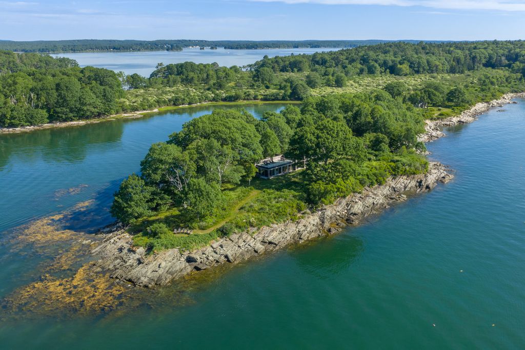 240 & 304 Moshier Island, Yarmouth, ME 04096 — exterior