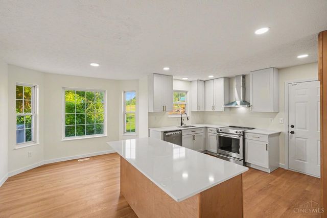709 Ginger Ridge Drive, Trenton, OH 45067