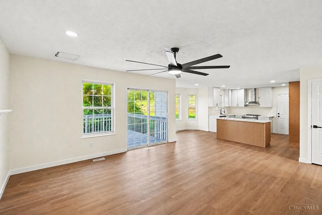 709 Ginger Ridge Drive, Trenton, OH 45067