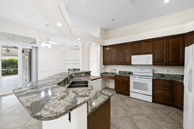 2730 Tecumseh Drive, West Palm Beach, FL 33409