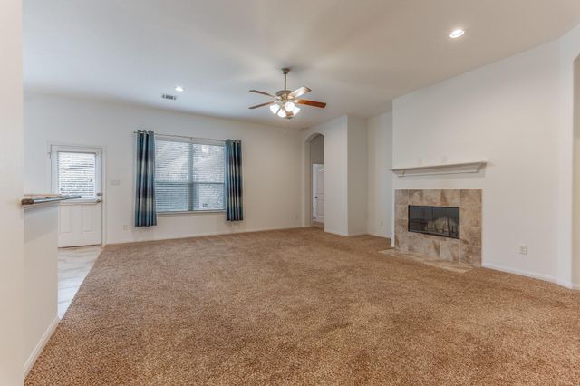 3142 Fitzgerald Drive, Montgomery, TX 77356