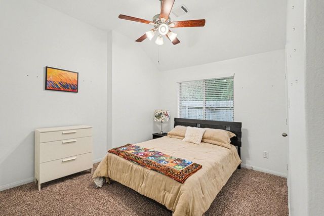 3142 Fitzgerald Drive, Montgomery, TX 77356