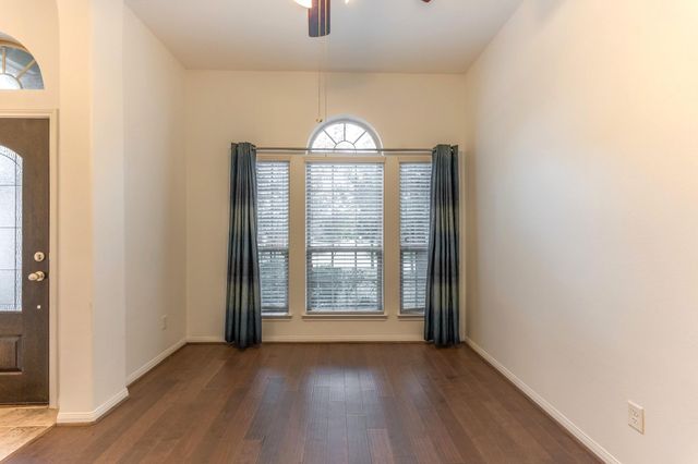 3142 Fitzgerald Drive, Montgomery, TX 77356