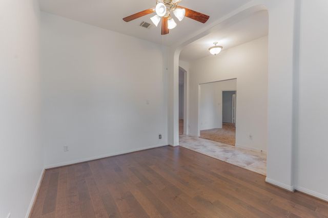 3142 Fitzgerald Drive, Montgomery, TX 77356