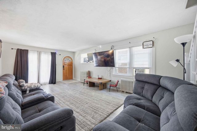 2622 W 7TH ST, Chester, PA 19013