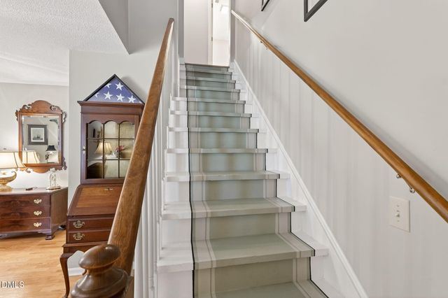 206 Fox Hollow Drive, Clayton, NC 27527