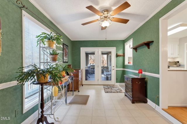 206 Fox Hollow Drive, Clayton, NC 27527